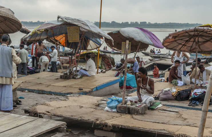 33 - India - Varanasi - rio Ganges